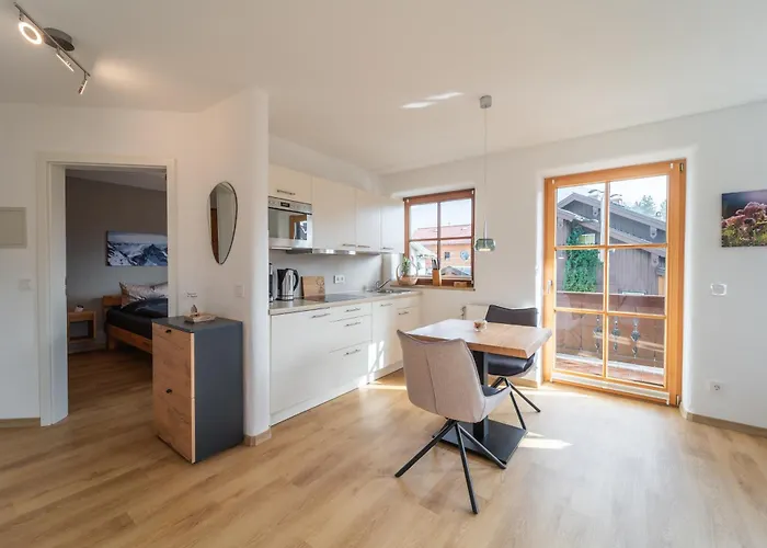 Am Sonneneck - Dreigipfelblick Fewo6 Mit Sauna Апартаменты *